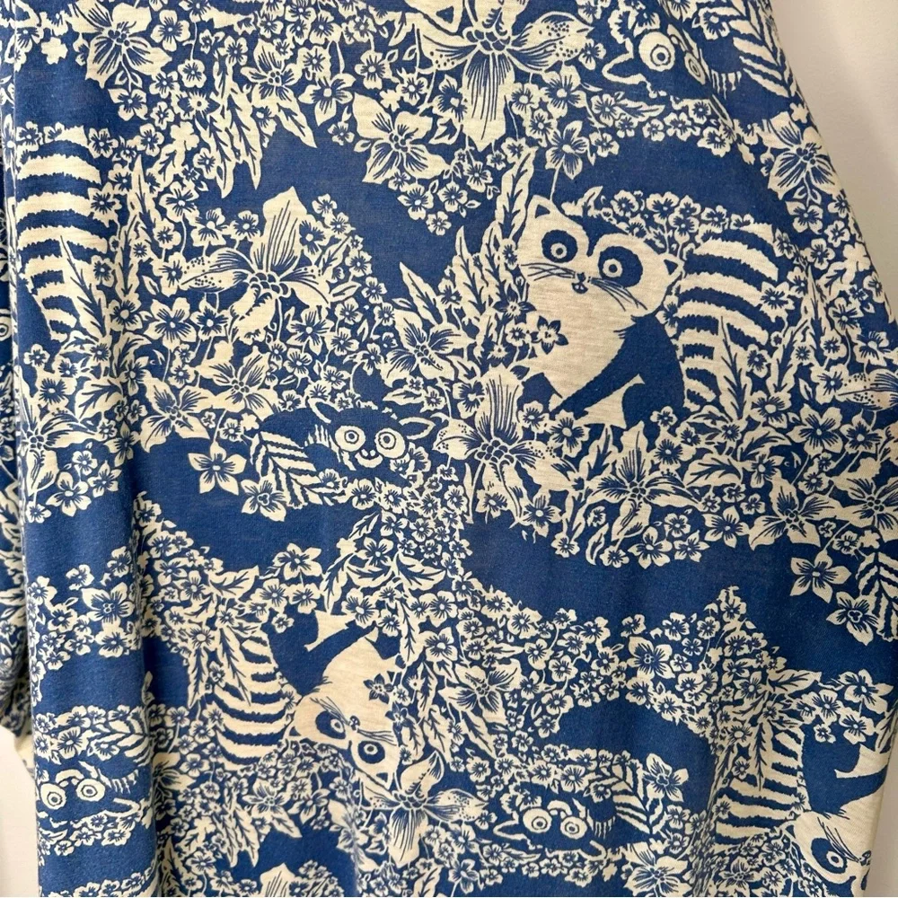 Vintage Liberty House of Hawaii lemur print caftan - Picture 3 of 6